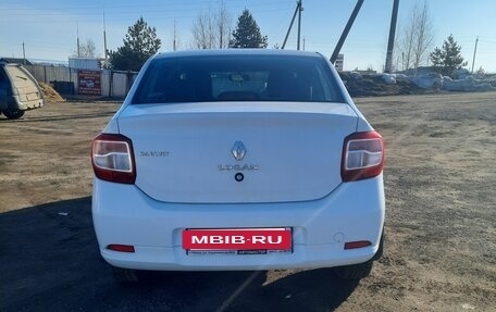 Renault Logan II, 2017 год, 780 000 рублей, 5 фотография