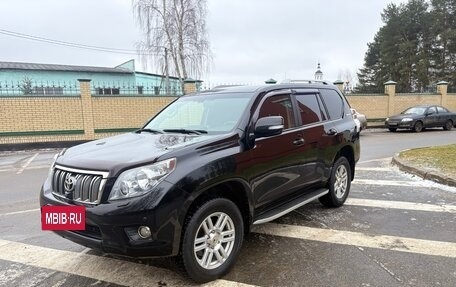 Toyota Land Cruiser Prado 150 рестайлинг 2, 2010 год, 2 850 000 рублей, 14 фотография