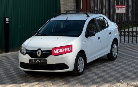 Renault Logan II, 2015 год, 745 000 рублей, 3 фотография