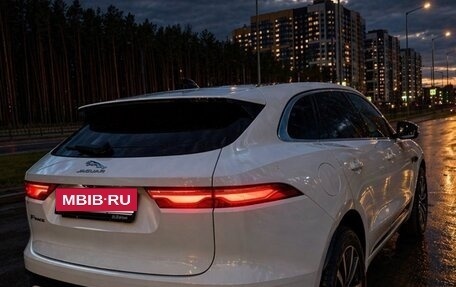 Jaguar F-Pace, 2021 год, 5 500 000 рублей, 8 фотография