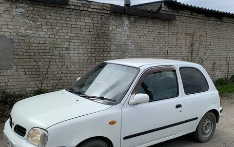 Nissan March II, 1999 год, 190 000 рублей, 2 фотография