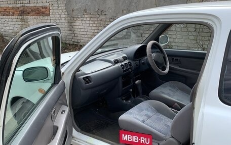 Nissan March II, 1999 год, 190 000 рублей, 4 фотография