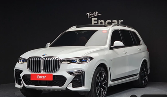 BMW X7 G07, 2022 год, 9 640 000 рублей, 1 фотография