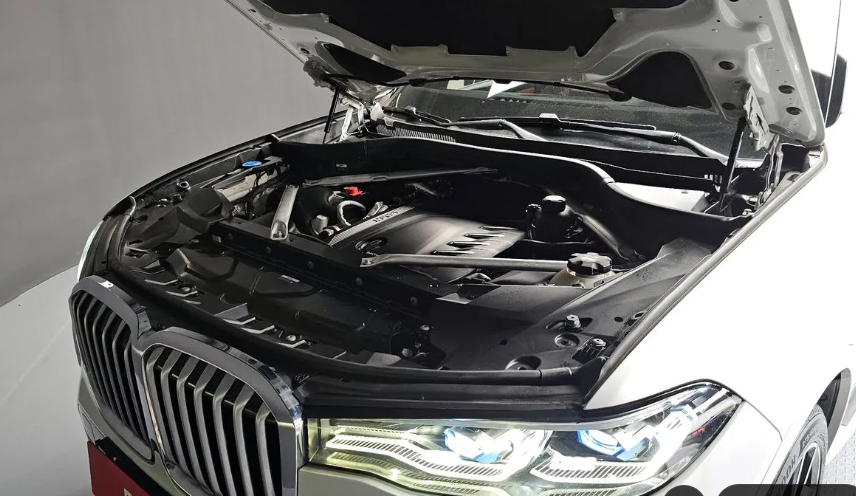 BMW X7 G07, 2022 год, 9 640 000 рублей, 4 фотография