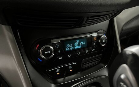 Ford Kuga III, 2016 год, 1 595 000 рублей, 17 фотография