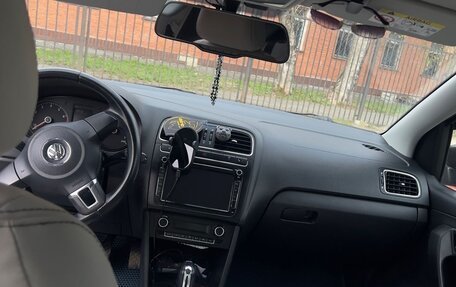 Volkswagen Polo VI (EU Market), 2015 год, 1 070 000 рублей, 9 фотография