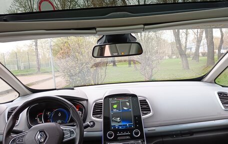 Renault Espace V рестайлинг, 2017 год, 1 800 000 рублей, 5 фотография