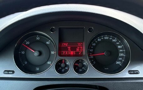 Volkswagen Passat B6, 2007 год, 540 000 рублей, 23 фотография