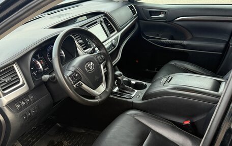 Toyota Highlander III, 2014 год, 1 790 000 рублей, 9 фотография