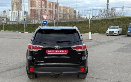 Toyota Highlander III, 2014 год, 1 790 000 рублей, 4 фотография