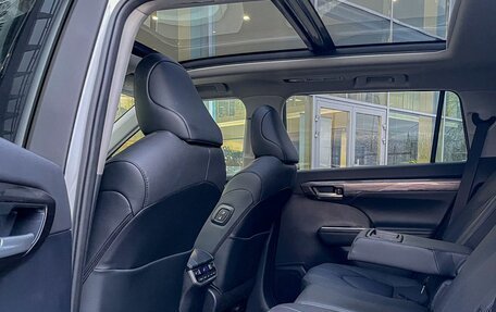 Toyota Highlander, 2026 год, 6 100 000 рублей, 18 фотография