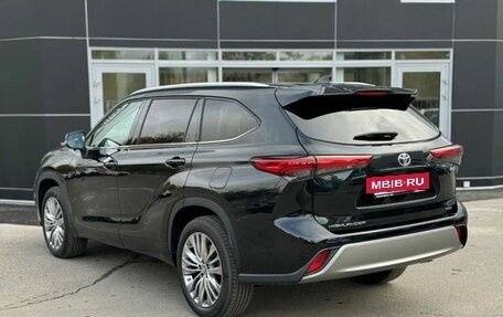 Toyota Highlander, 2026 год, 6 100 000 рублей, 7 фотография