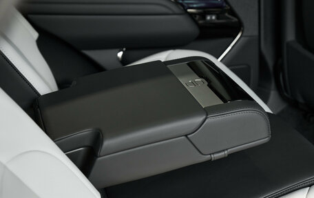 Land Rover Range Rover Sport, 2026 год, 18 400 000 рублей, 22 фотография