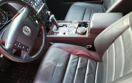 Volkswagen Touareg III, 2008 год, 1 080 000 рублей, 4 фотография