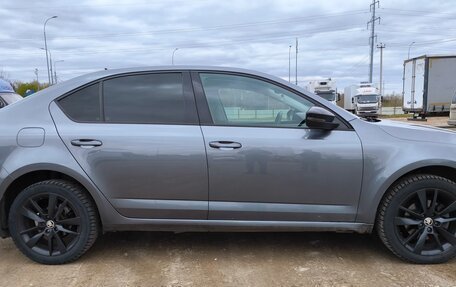 Skoda Octavia, 2018 год, 1 400 000 рублей, 2 фотография