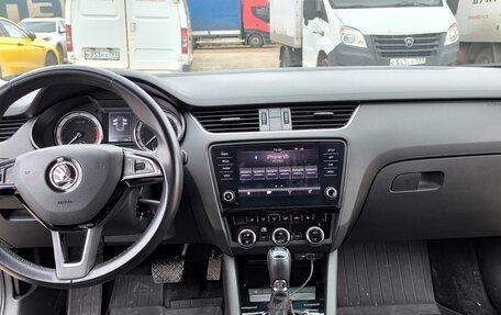 Skoda Octavia, 2018 год, 1 400 000 рублей, 10 фотография