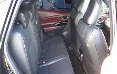 Toyota Harrier, 2019 год, 2 950 000 рублей, 8 фотография