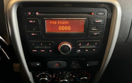 Renault Duster I рестайлинг, 2015 год, 837 000 рублей, 12 фотография