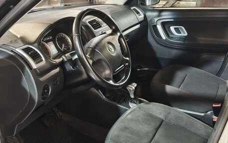 Skoda Fabia II, 2009 год, 530 000 рублей, 3 фотография