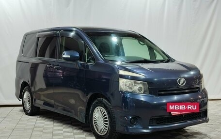 Toyota Voxy II, 2008 год, 1 100 000 рублей, 3 фотография
