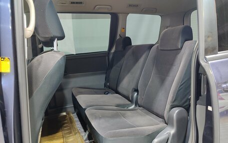 Toyota Voxy II, 2008 год, 1 100 000 рублей, 17 фотография