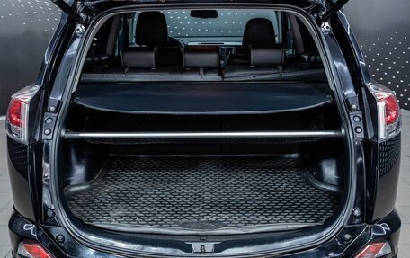 Toyota RAV4, 2018 год, 2 296 000 рублей, 11 фотография