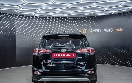 Toyota RAV4, 2018 год, 2 296 000 рублей, 10 фотография