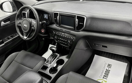 KIA Sportage IV рестайлинг, 2018 год, 2 045 000 рублей, 13 фотография