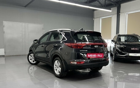 KIA Sportage IV рестайлинг, 2018 год, 2 045 000 рублей, 6 фотография