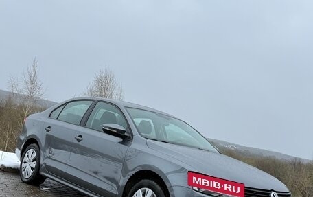 Volkswagen Jetta VI, 2014 год, 1 060 000 рублей, 4 фотография