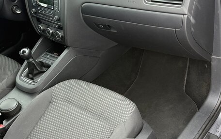 Volkswagen Jetta VI, 2014 год, 1 060 000 рублей, 29 фотография