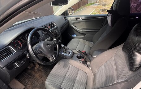 Volkswagen Jetta VI, 2013 год, 1 200 000 рублей, 8 фотография