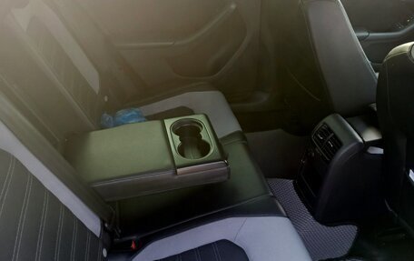 Volkswagen Jetta VI, 2014 год, 1 250 000 рублей, 10 фотография