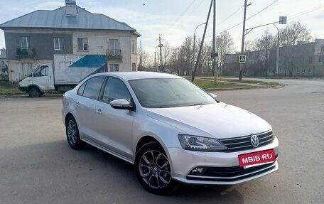 Volkswagen Jetta VI, 2014 год, 1 250 000 рублей, 2 фотография