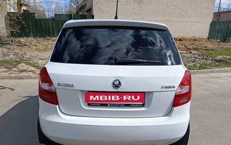 Skoda Fabia II, 2013 год, 690 000 рублей, 5 фотография