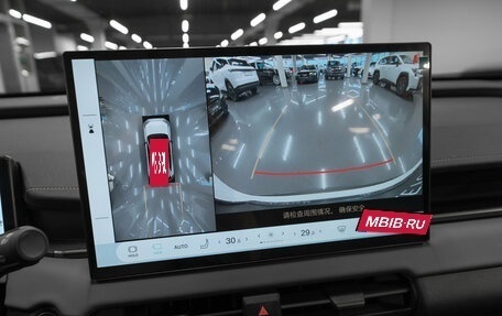 Toyota RAV4, 2025 год, 4 135 000 рублей, 20 фотография