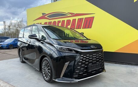 Lexus LM, 2025 год, 21 000 000 рублей, 3 фотография