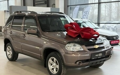 Chevrolet Niva I рестайлинг, 2017 год, 748 000 рублей, 1 фотография