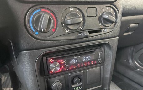 Chevrolet Niva I рестайлинг, 2017 год, 748 000 рублей, 12 фотография