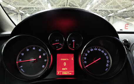 Opel Astra J, 2012 год, 759 000 рублей, 13 фотография