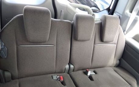 Honda Stepwgn IV, 2019 год, 2 290 000 рублей, 4 фотография