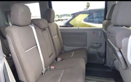 Honda Stepwgn IV, 2019 год, 2 290 000 рублей, 7 фотография