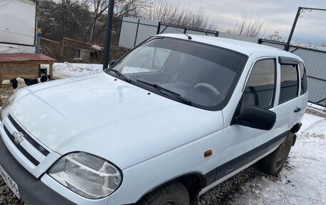Chevrolet Niva I рестайлинг, 2009 год, 300 000 рублей, 7 фотография