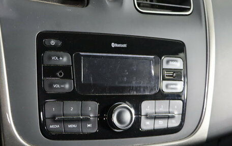 Renault Sandero II рестайлинг, 2018 год, 899 990 рублей, 17 фотография