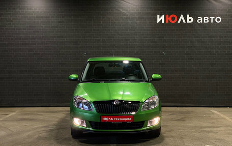 Skoda Fabia II, 2014 год, 800 000 рублей, 2 фотография
