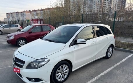 Mercedes-Benz B-Класс, 2012 год, 1 190 000 рублей, 1 фотография