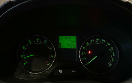 Skoda Fabia II, 2014 год, 800 000 рублей, 19 фотография