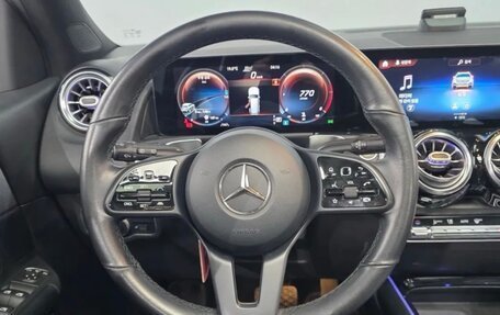 Mercedes-Benz GLB, 2021 год, 2 860 000 рублей, 15 фотография