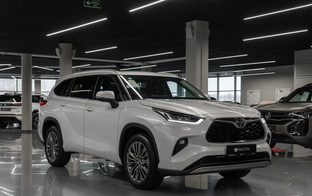 Toyota Highlander, 2026 год, 5 430 000 рублей, 2 фотография