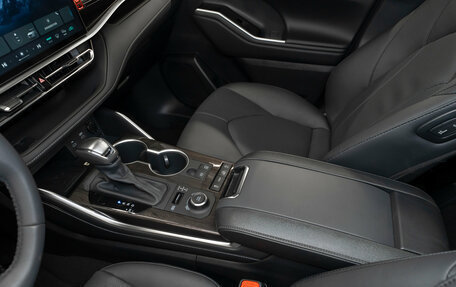 Toyota Highlander, 2026 год, 5 430 000 рублей, 21 фотография